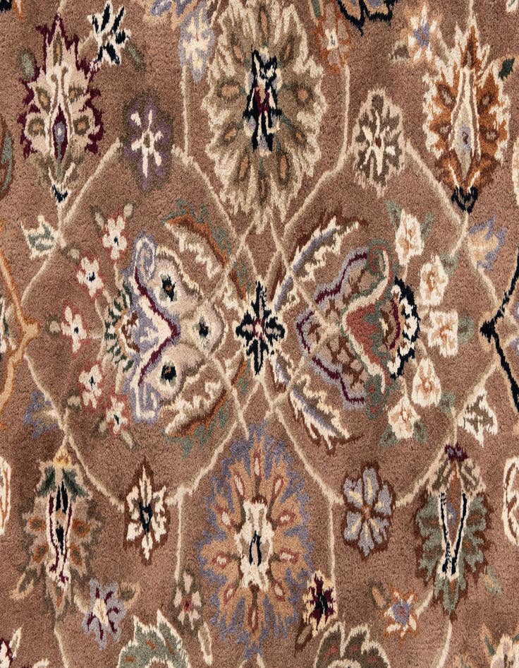 Detail image of  2' 8 x 12' Aditi Runner Rug