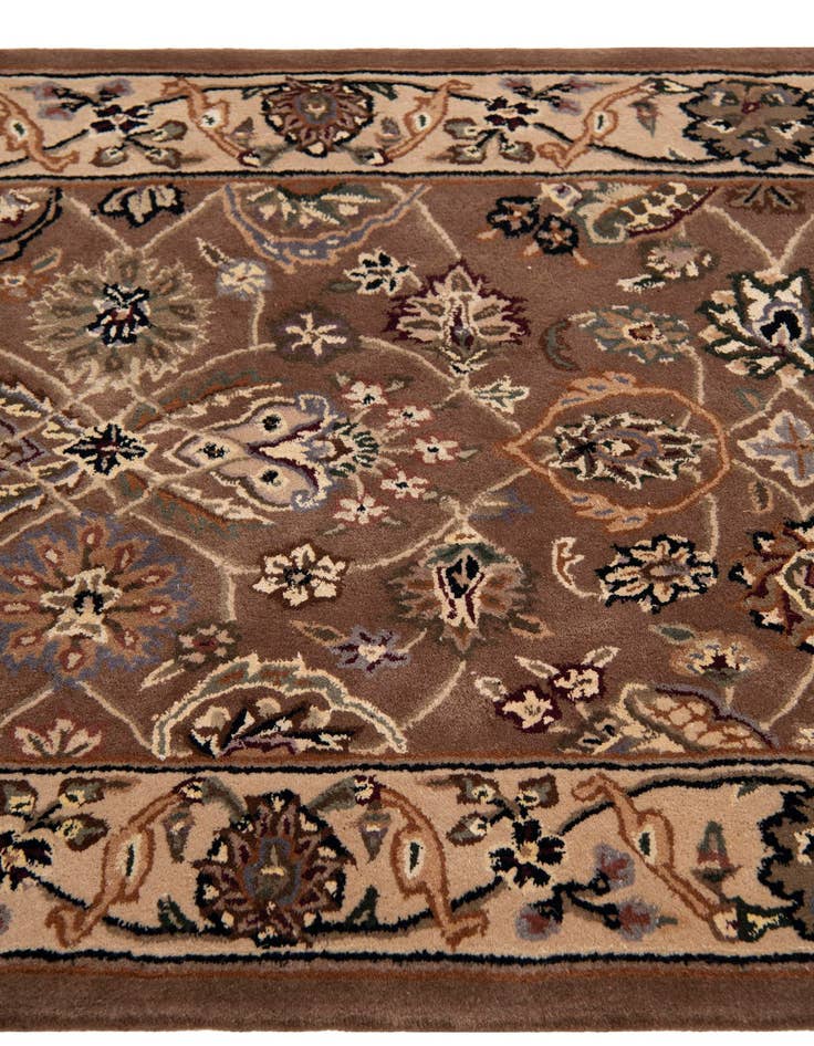 Detail image of  2' 8 x 12' Aditi Runner Rug