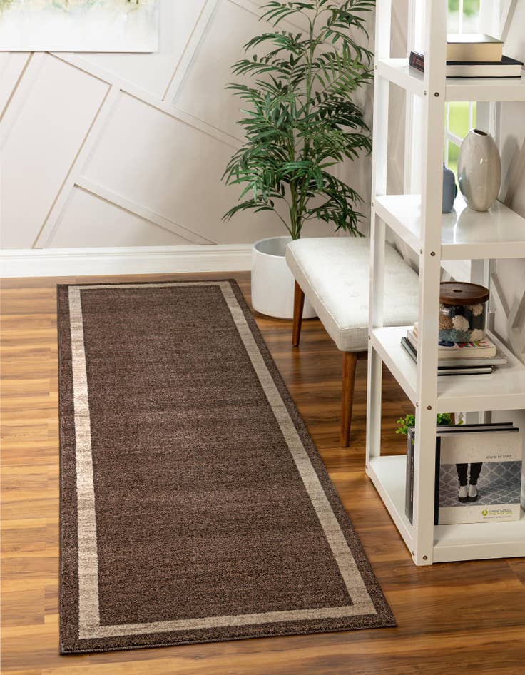 Detail image of  2' 7 x 10' Angelica Runner Rug