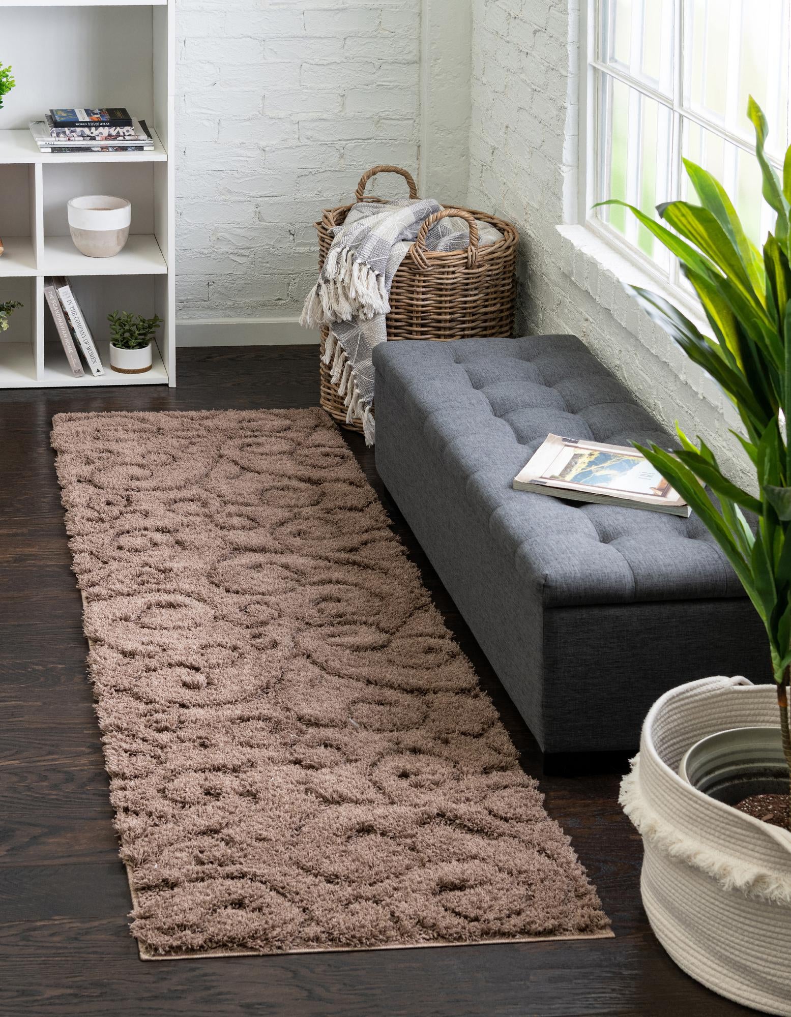 2' x 6' 7 Botanical Shag Runner Rug