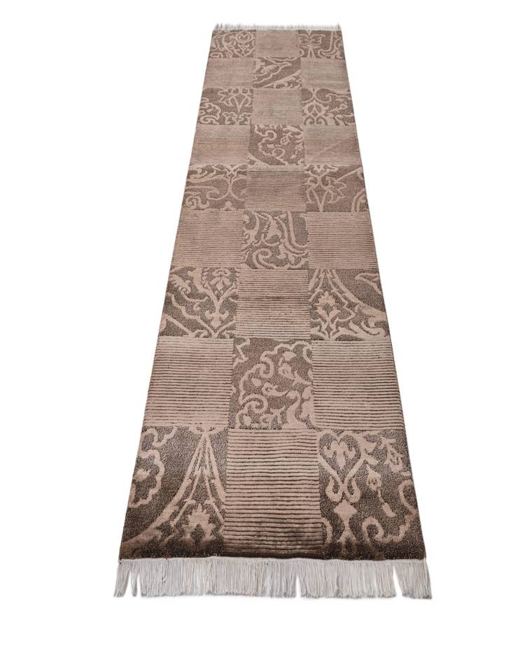 Detail image of  2' 9 x 9' 10  Hand Knotted Darya Wool Runner Rug