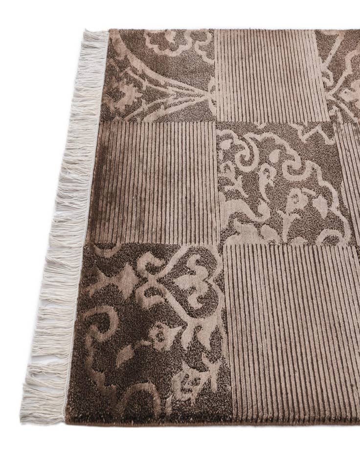 Detail image of  2' 9 x 9' 10  Hand Knotted Darya Wool Runner Rug