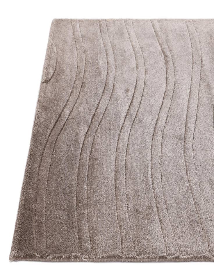 Detail image of  2' 7 x 9' 10  Hand Knotted Darya Wool Runner Rug