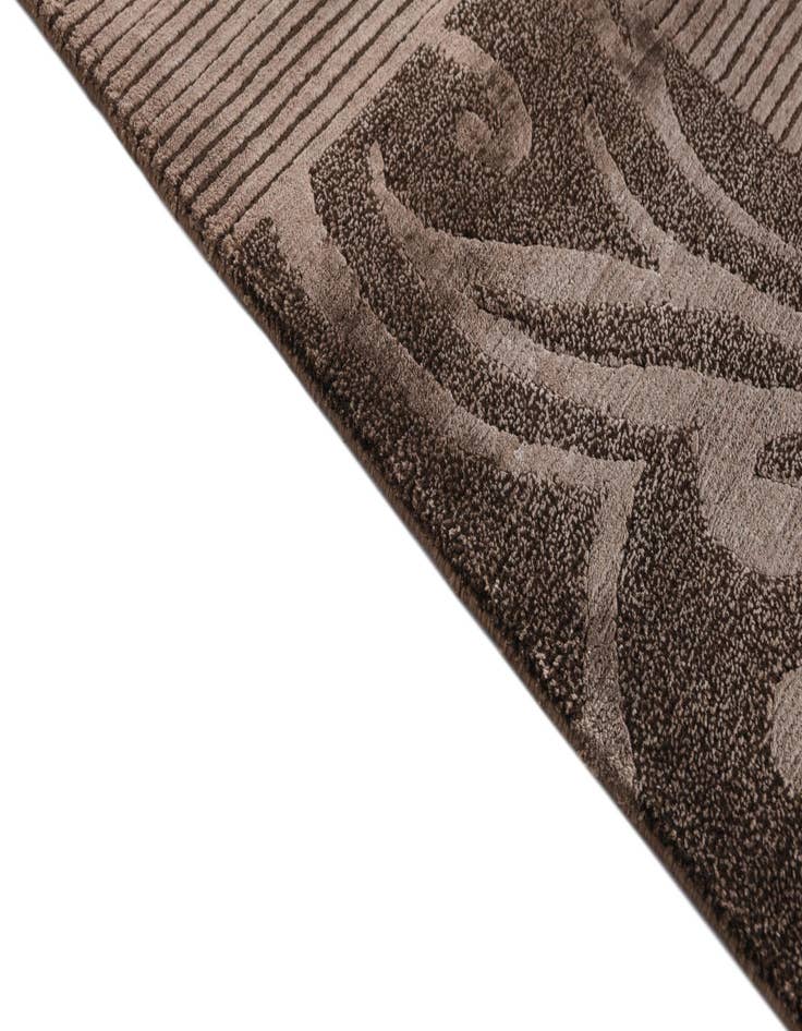 Detail image of  2' 9 x 10' 3  Hand Knotted Darya Wool Runner Rug