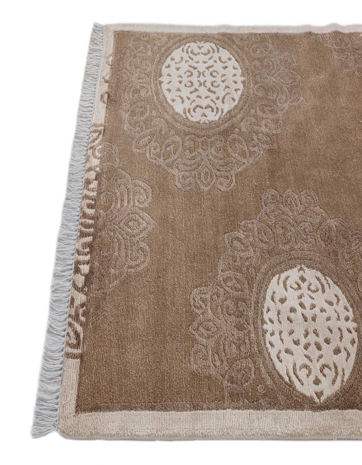 Detail image of  3' x 10' 2  Hand Knotted Darya Wool Runner Rug