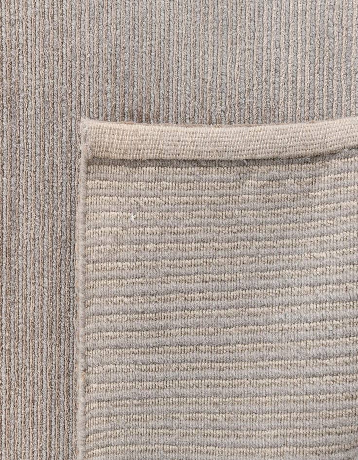 Detail image of  2' 7 x 9' 10 Darya Runner Rug