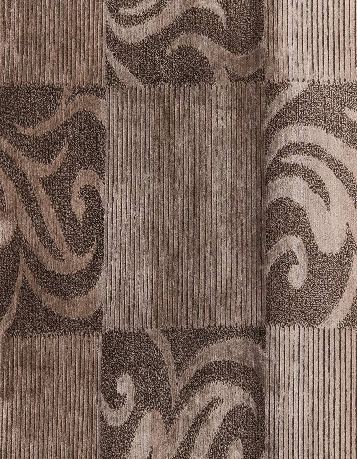 Detail image of  2' 6 x 10' Darya Runner Rug