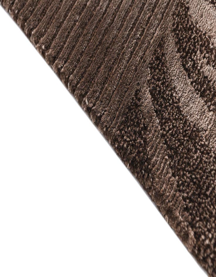 Detail image of  2' 9 x 10' 1 Darya Runner Rug