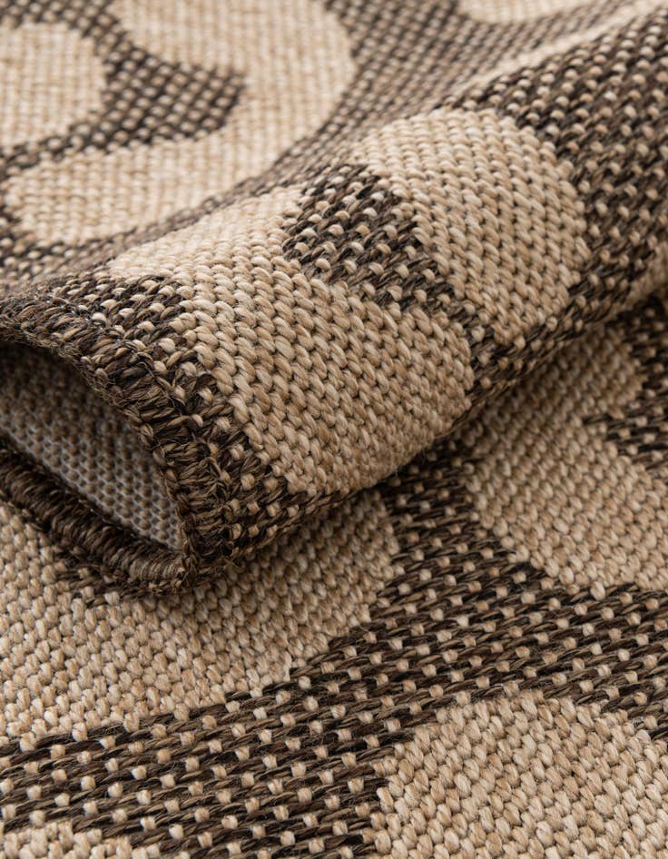 Detail image of  2' x 5' 3 Dunes Runner Rug