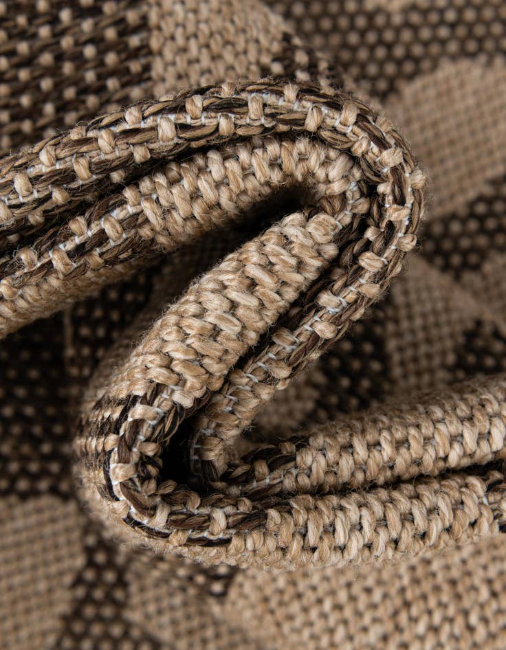 Detail image of  2' x 5' 3 Dunes Runner Rug