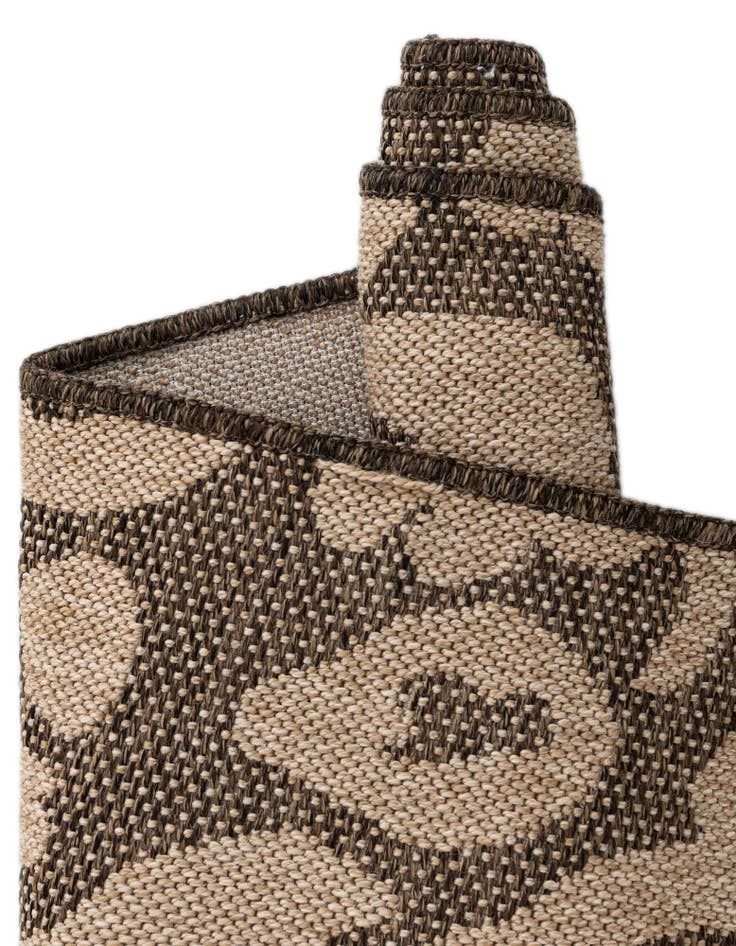 Detail image of  2' x 5' 3 Dunes Runner Rug