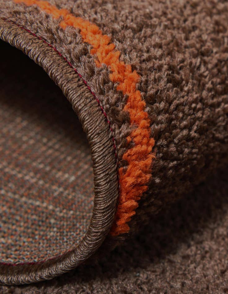 Detail image of  2' 7 x 10' Equinox Runner Rug