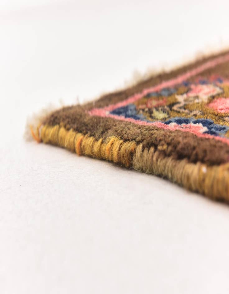 Detail image of  3' 10 x 9' 10  Hand Knotted Farahan Persian Wool Runner Rug