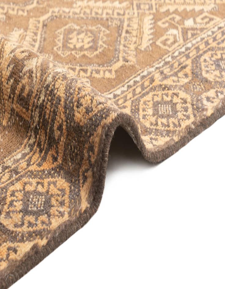 Detail image of  2' 11 x 6' 11 Hamedan Runner Rug