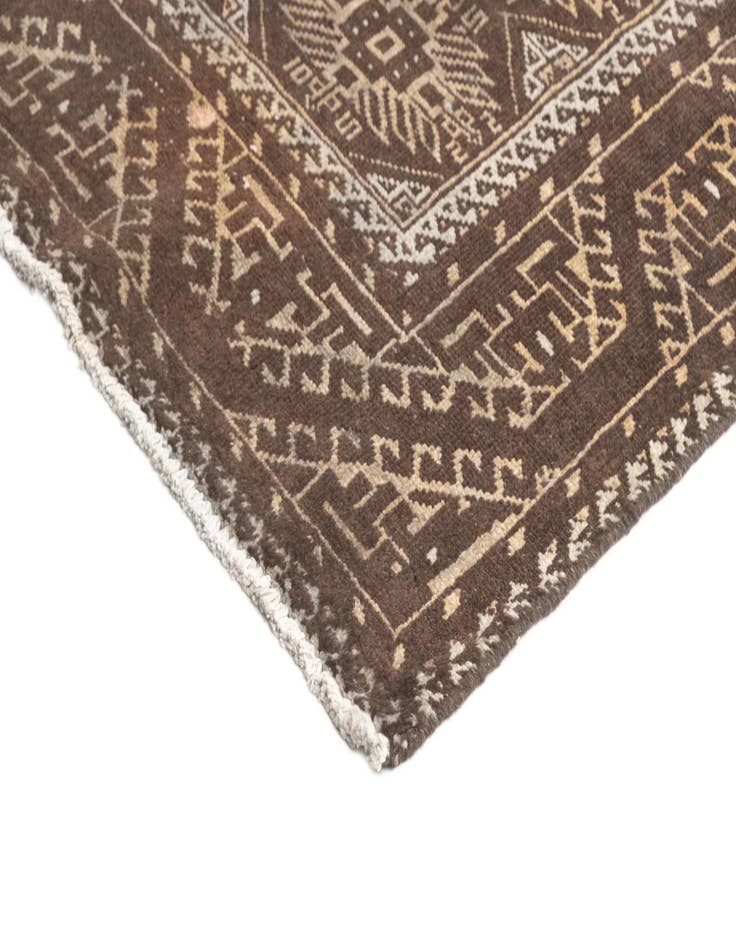 Detail image of  3' 9 x 13' Hamedan Runner Rug