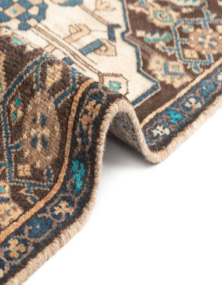 Detail image of  2' 6 x 8' 8 Hamedan Runner Rug