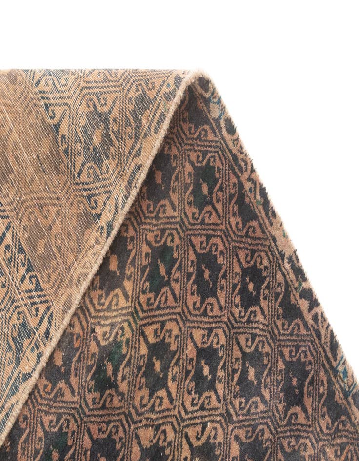 Detail image of  2' 6 x 6' 5 Hamedan Runner Rug