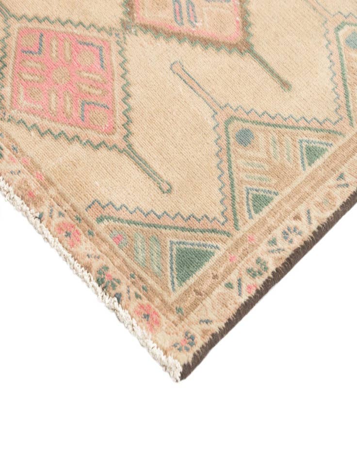 Detail image of  2' 10 x 6' 8 Hamedan Runner Rug