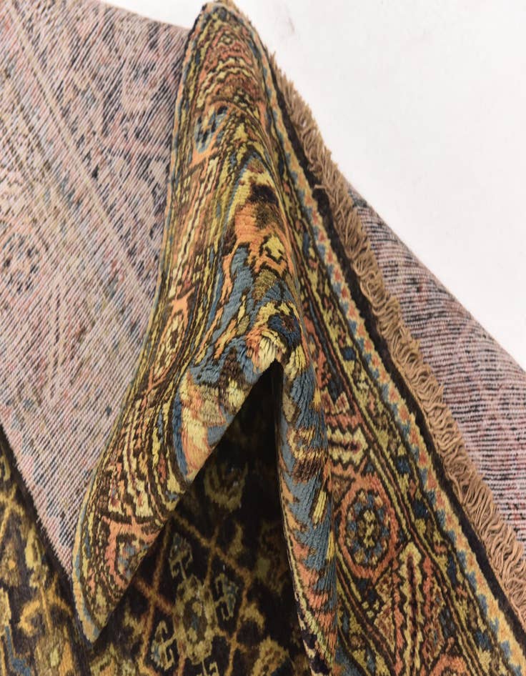 Detail image of  5' x 9' 9  Hand Knotted Hossainabad Persian Wool Runner Rug