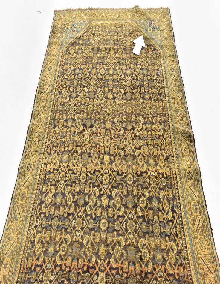 Detail image of  5' x 9' 9  Hand Knotted Hossainabad Persian Wool Runner Rug