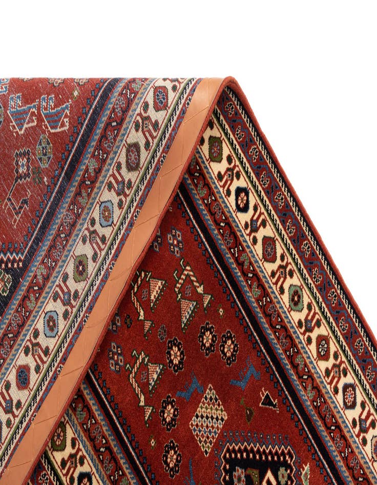 Detail image of  2' 4 x 9' 9 Jalameh Wool Runner Rug
