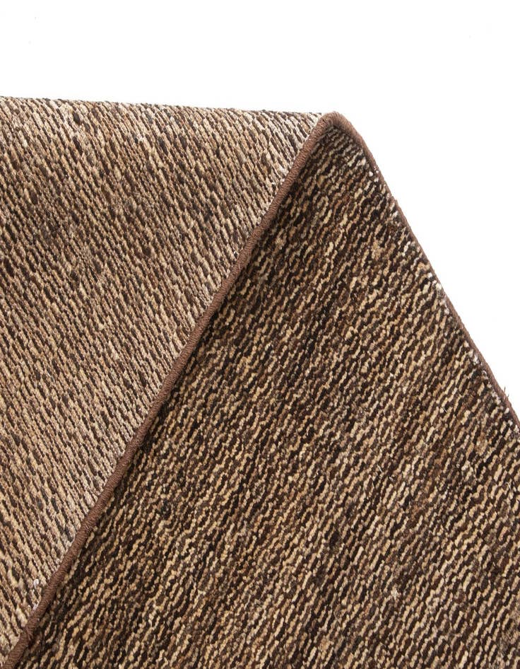 Detail image of  2' 7 x 10' Juma Wool Runner Rug