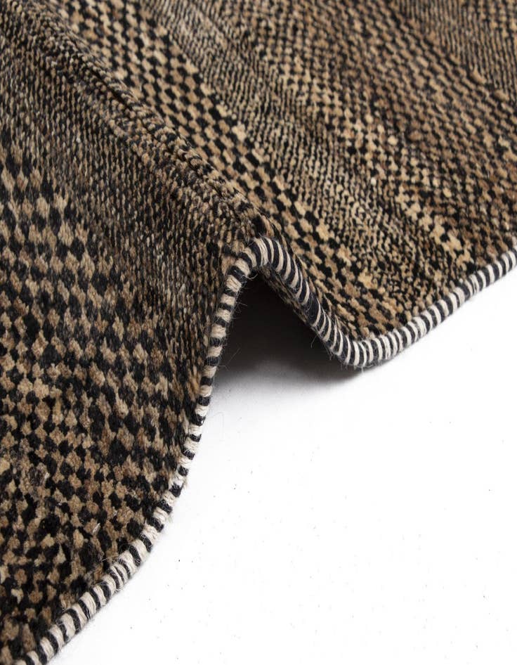 Detail image of  2' 7 x 10' 5 Juma Wool Runner Rug