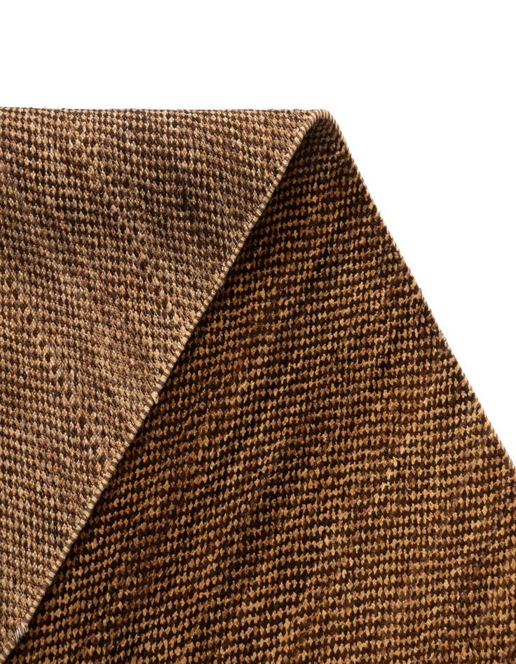 Detail image of  2' 7 x 8' Juma Wool Runner Rug