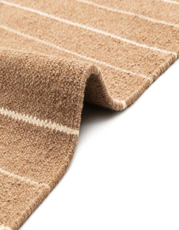 Detail image of  2' 4 x 4' 6  Hand Woven Kilim Dhurrie Wool Runner Rug