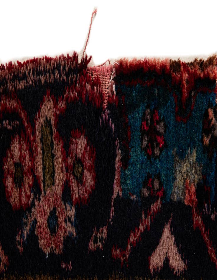 Detail image of  4' 7 x 9' 5  Hand Knotted Koliaei Persian Wool Runner Rug