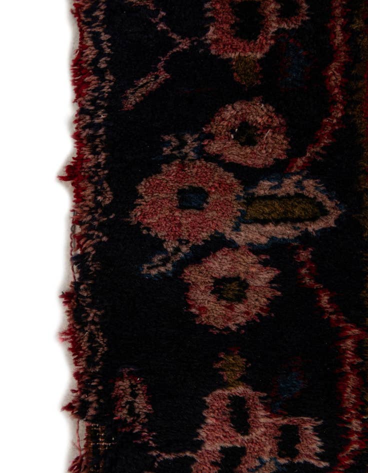 Detail image of  4' 7 x 9' 5  Hand Knotted Koliaei Persian Wool Runner Rug