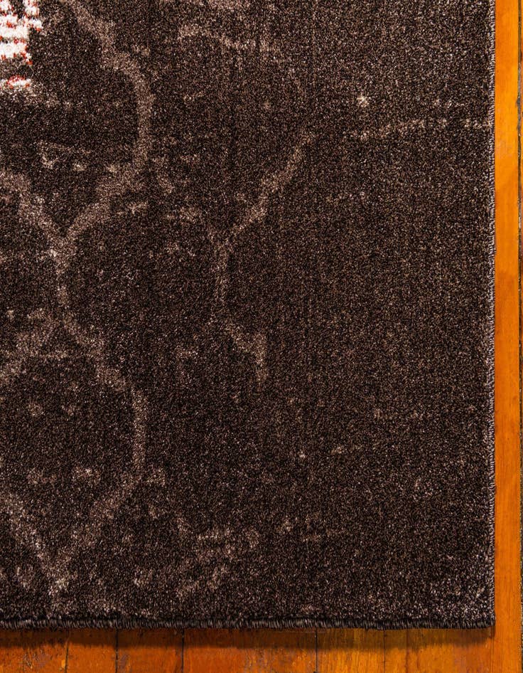 Detail image of  2' x 6' Lattice Runner Rug