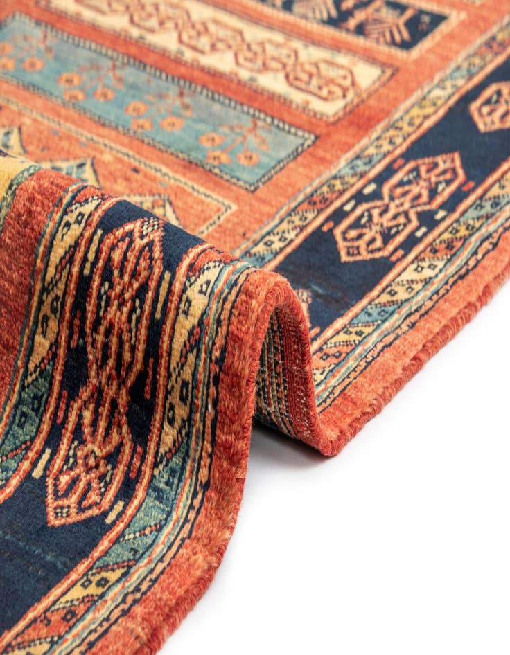 Detail image of  2' 9 x 6' 11 Luribaft Wool Runner Rug