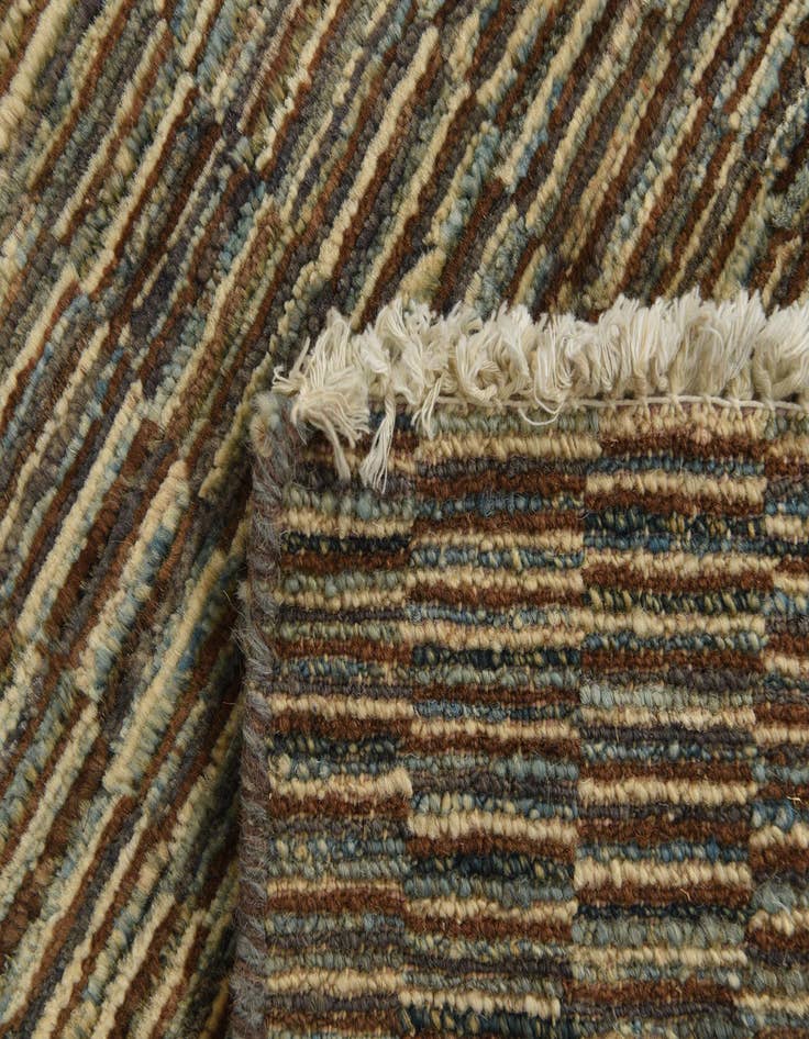 Detail image of  2' 1 x 8' 8  Hand Knotted Modern Ziegler Wool Runner Rug