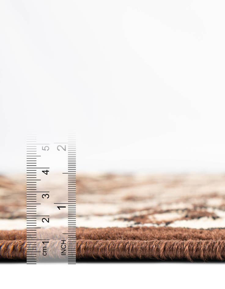 Detail image of  2' 7 x 10' Neda Runner Rug