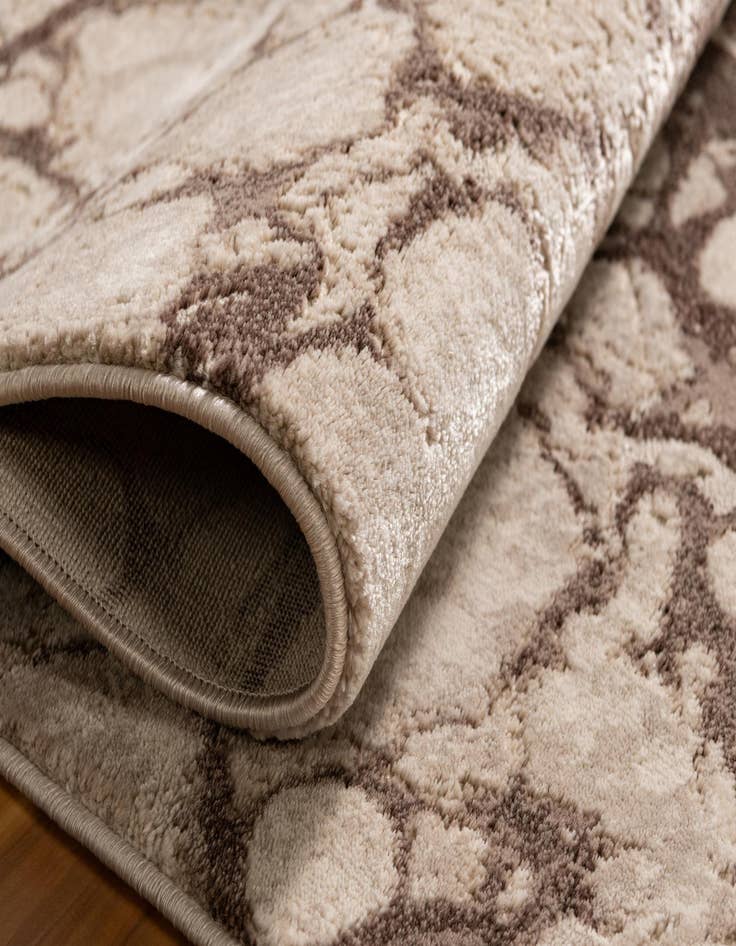 Detail image of  2' x 12' Oasis Runner Rug