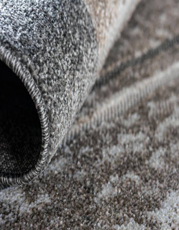 Detail image of 2' x 6' Washable Border Indoor / Outdoor Runner Rug