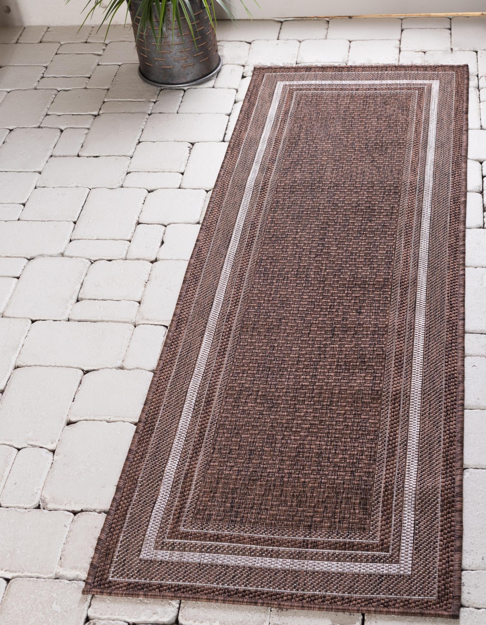 Brown 2' x 8' Border Indoor / Outdoor Runner Rug | Rugs.com