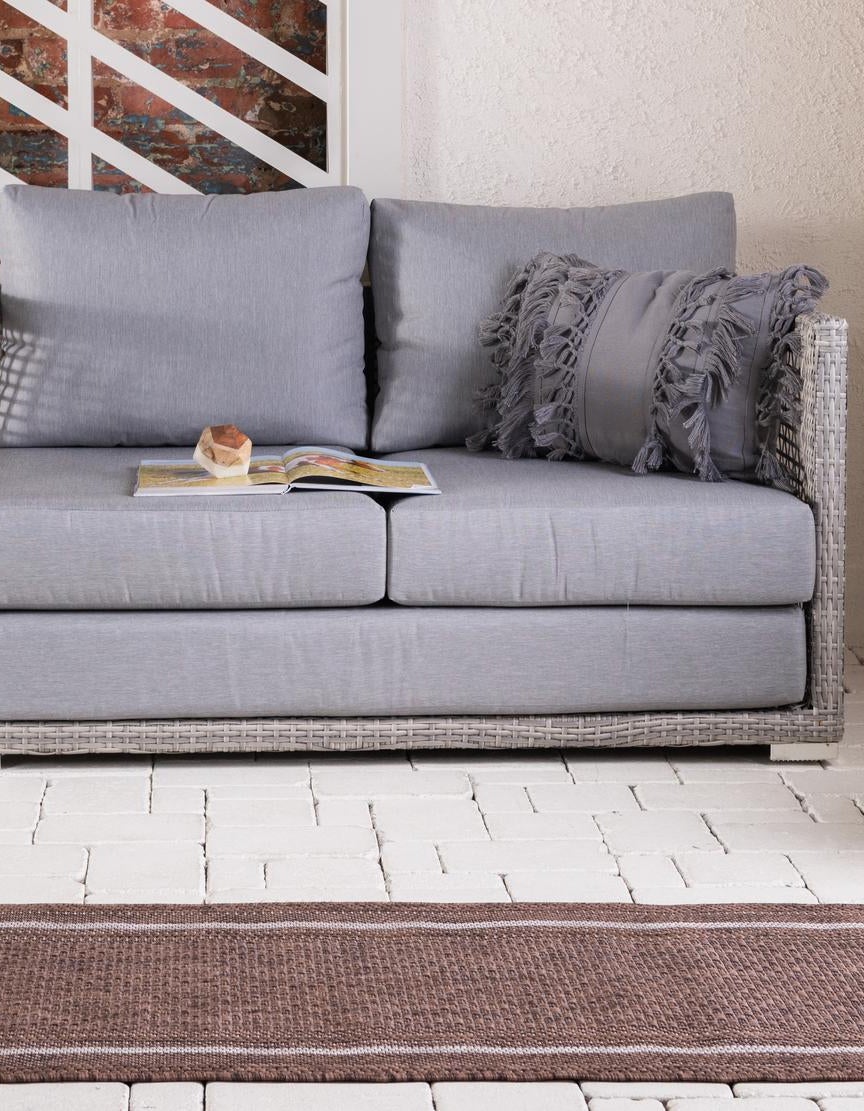 Brown 2' x 8' Border Indoor / Outdoor Runner Rug | Rugs.com