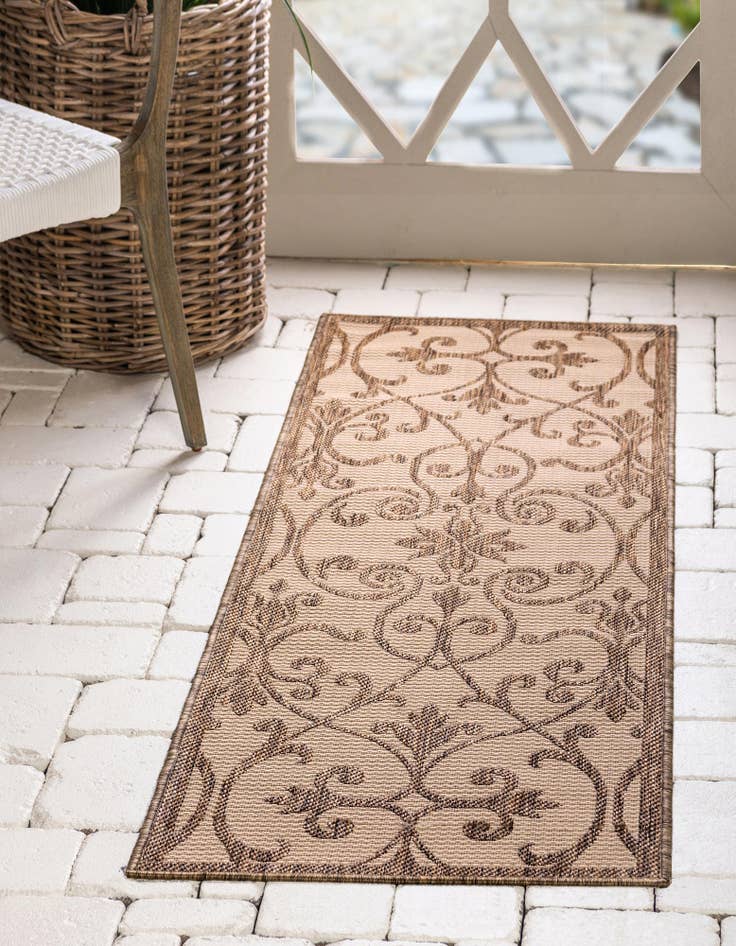 Detail image of  2' 2 x 6'  Washable Botanical Indoor / Outdoor Runner Rug