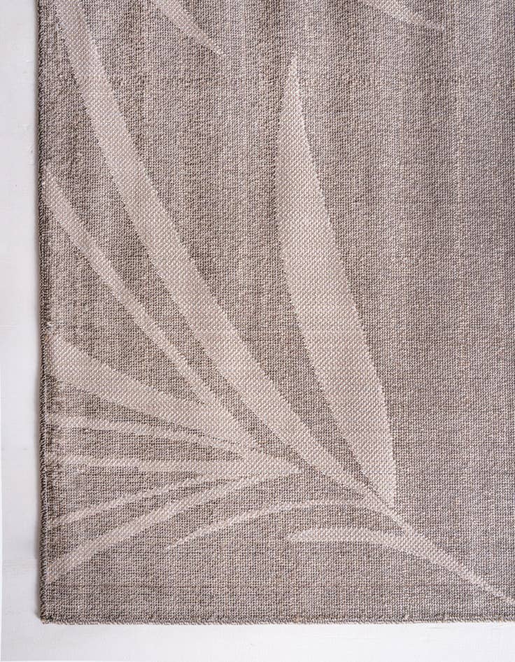 Detail image of  2' x 6'  Washable Botanical Indoor / Outdoor Runner Rug