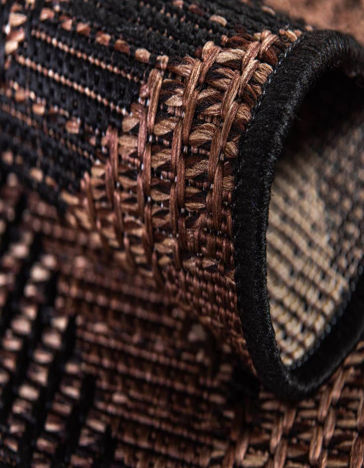 Detail image of  2' 2 x 6'  Washable Modern Indoor / Outdoor Runner Rug