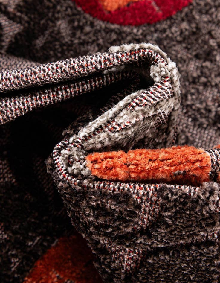 Detail image of  2' x 6'  Washable Modern Indoor / Outdoor Runner Rug