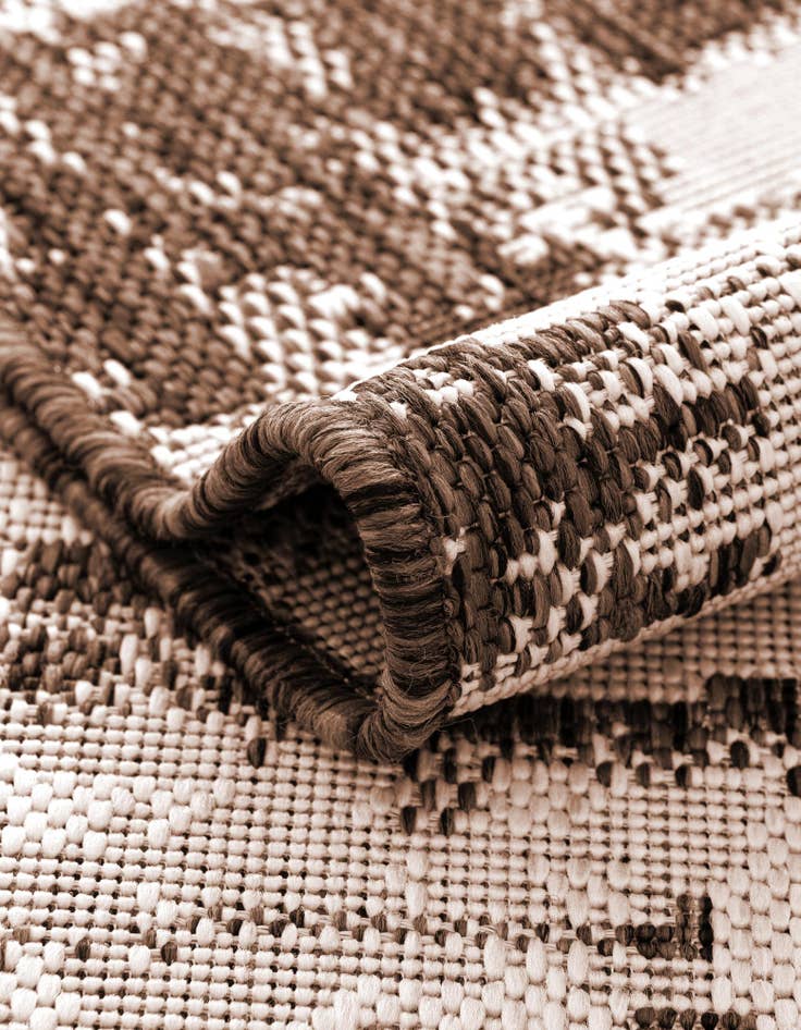 Detail image of  2' x 6'  Washable Modern Indoor / Outdoor Runner Rug