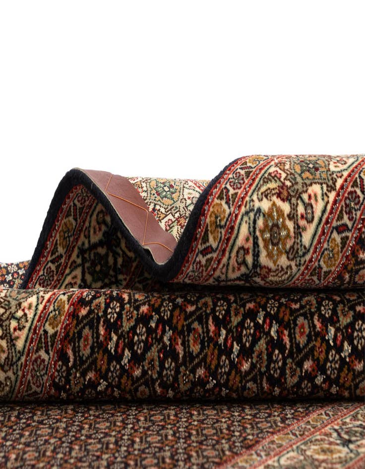 Detail image of  2' 8 x 6' 6 Tabriz Mahi Wool Runner Rug