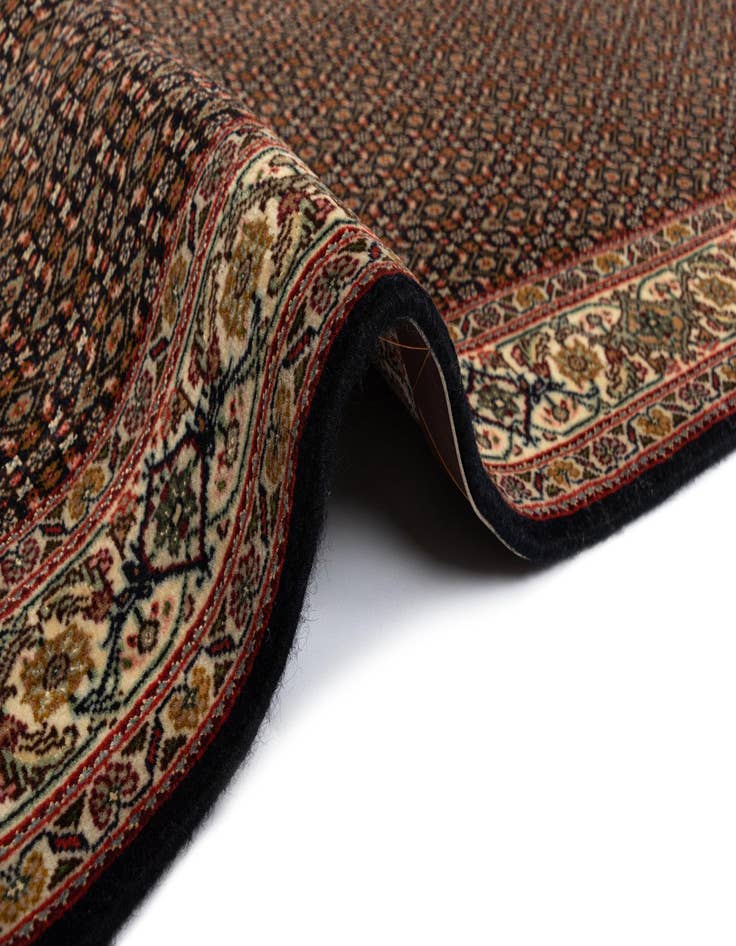 Detail image of  2' 8 x 6' 6 Tabriz Mahi Wool Runner Rug