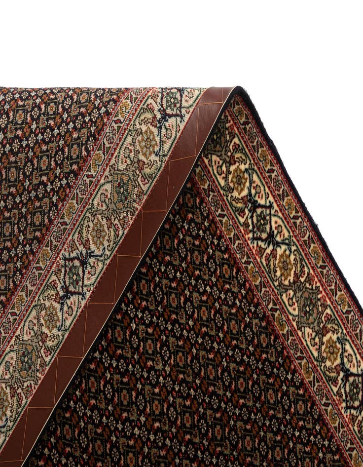 Detail image of  2' 8 x 6' 6 Tabriz Mahi Wool Runner Rug