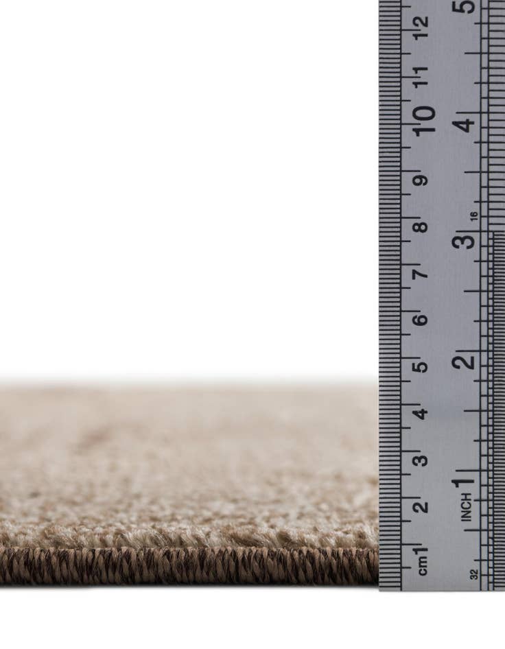 Detail image of  7' 10 x 7' 10 Angelica Square Rug