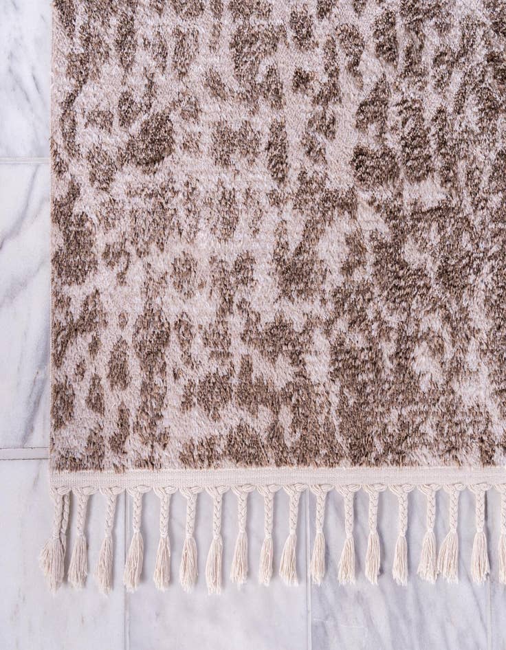 Detail image of  7' 7 x 7' 7 Artemis Square Rug