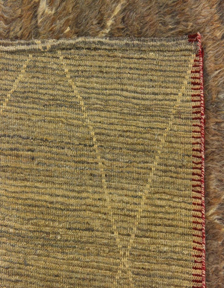 Detail image of  4' 6 x 5'  Hand Knotted Darya Wool Square Rug